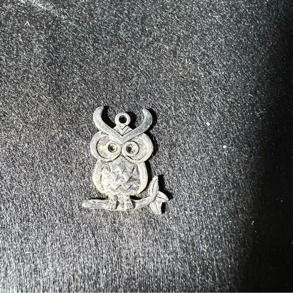 Owl Pendant - Picture 13 of 13
